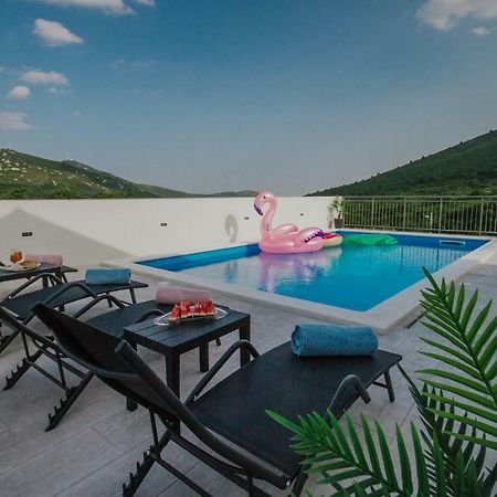 Villa Lanterna Prapatnica Экстерьер фото