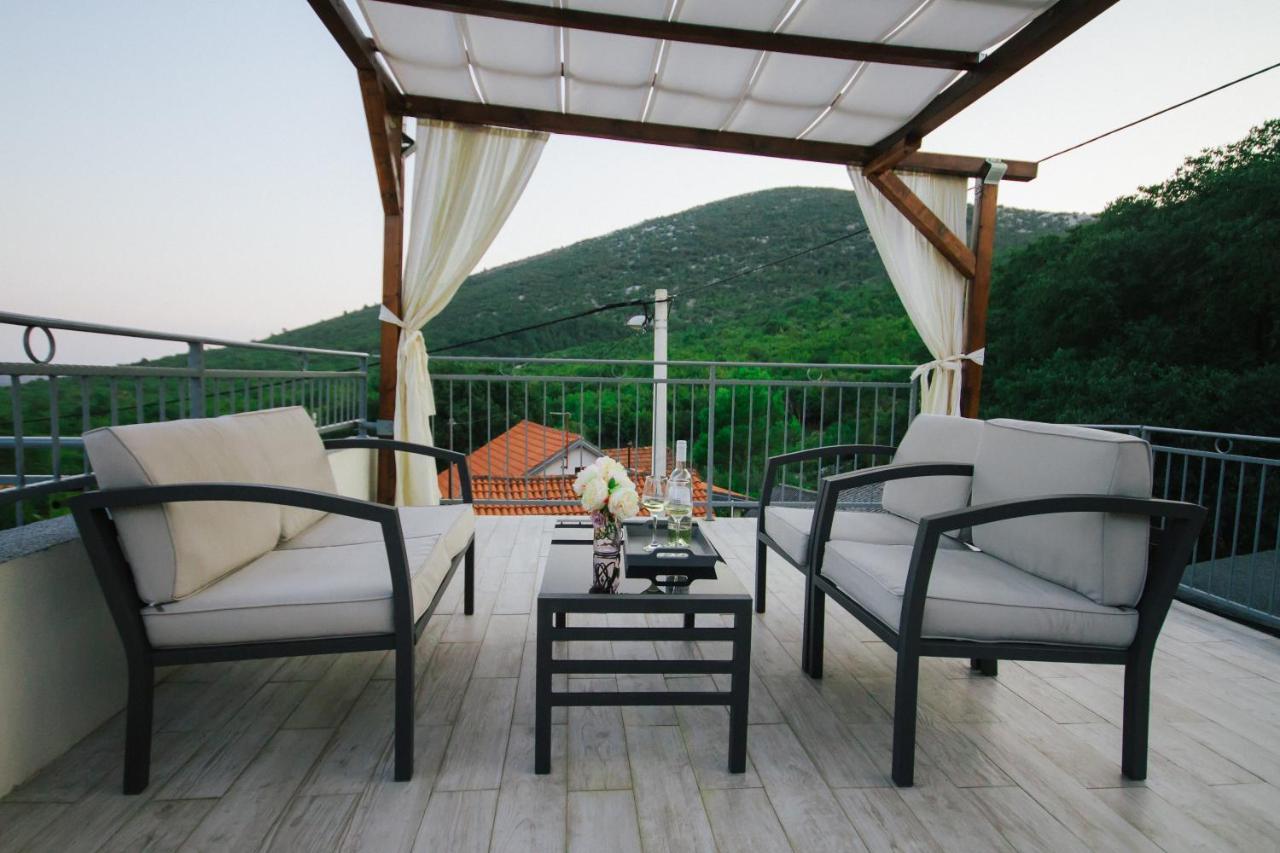 Villa Lanterna Prapatnica Экстерьер фото