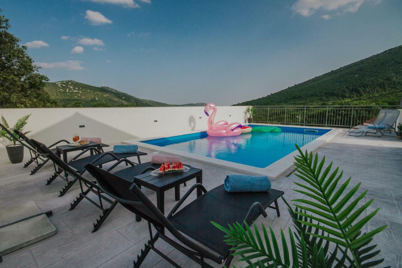 Villa Lanterna Prapatnica Экстерьер фото